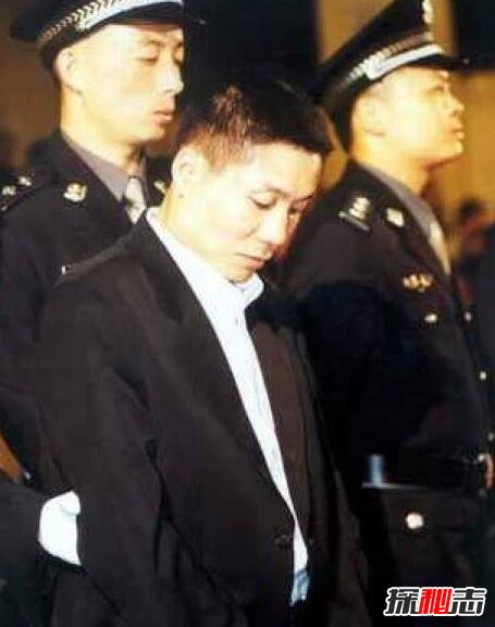 中国头号悍匪张君，屠虐50人的杀人魔竟有5个情妇621 / 作者:网上的人生 / 帖子ID:49549