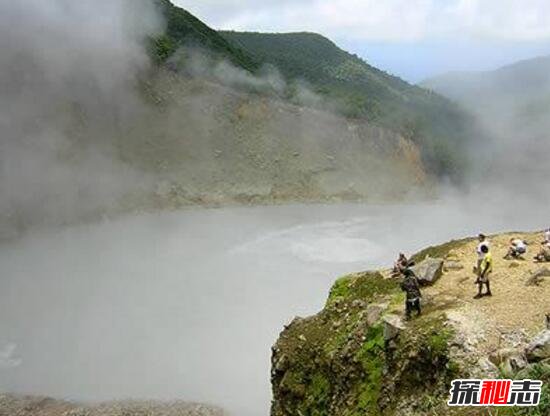 多米尼加沸水湖之谜，湖水沸腾温度超过100℃992 / 作者:志向探秘 / 帖子ID:49713