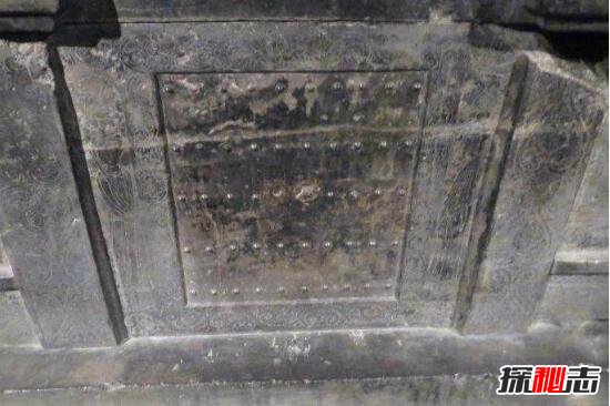 法国千年石棺流水之谜，千年石棺内流出清澈泉水536 / 作者:网上的人生 / 帖子ID:49492