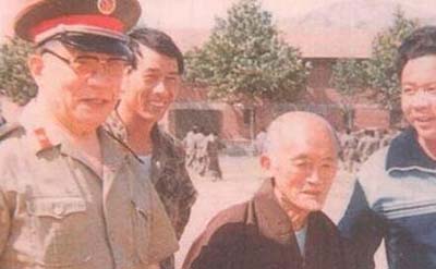 揭秘海灯法师事件真相，一代高僧释海灯被指是骗子282 / 作者:网上的人生 / 帖子ID:49818