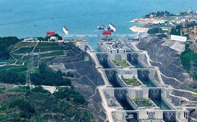 三峡大坝的18个秘密，没有任何国家敢动三峡大坝908 / 作者:爱UFO者 / 帖子ID:50056