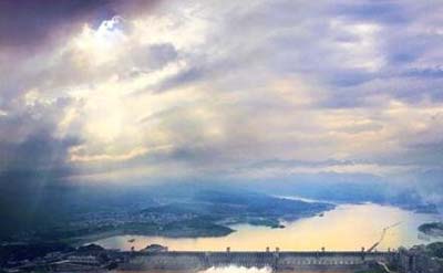 三峡大坝的18个秘密，没有任何国家敢动三峡大坝327 / 作者:爱UFO者 / 帖子ID:50056