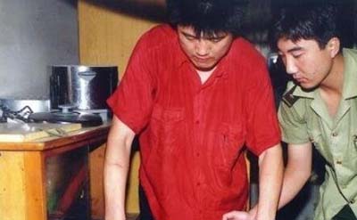 董震事件详细介绍：迫不得已才当上悍匪436 / 作者:爱UFO者 / 帖子ID:50136