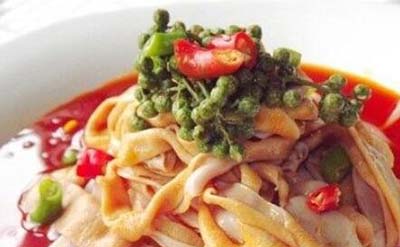 中国十大禁菜之脆鹅肠，肛门插入用力旋转拔出鹅肠66 / 作者:网上的人生 / 帖子ID:49797