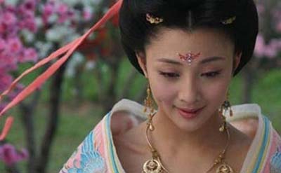 中国古代四大美女杨贵妃生死之谜，杨贵妃在马嵬坡自杀246 / 作者:爱UFO者 / 帖子ID:50101