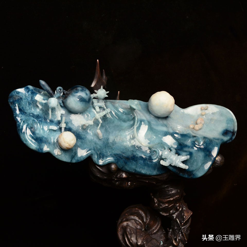 翡翠雕成宇宙太空，宇航员出仓，黑洞都展现得很经典456 / 作者:dzlqsq / 帖子ID:49998