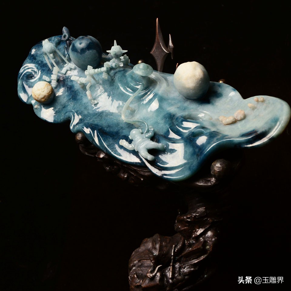 翡翠雕成宇宙太空，宇航员出仓，黑洞都展现得很经典63 / 作者:dzlqsq / 帖子ID:49998