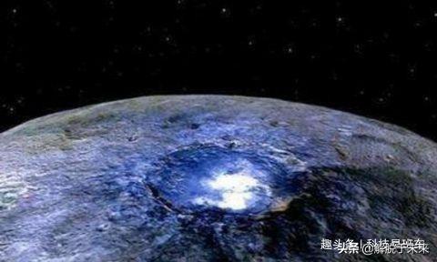 宇宙中的天体、星系为什么会漂浮在空中呢？科学家来解释个中奥秘781 / 作者:LLL_111 / 帖子ID:50932