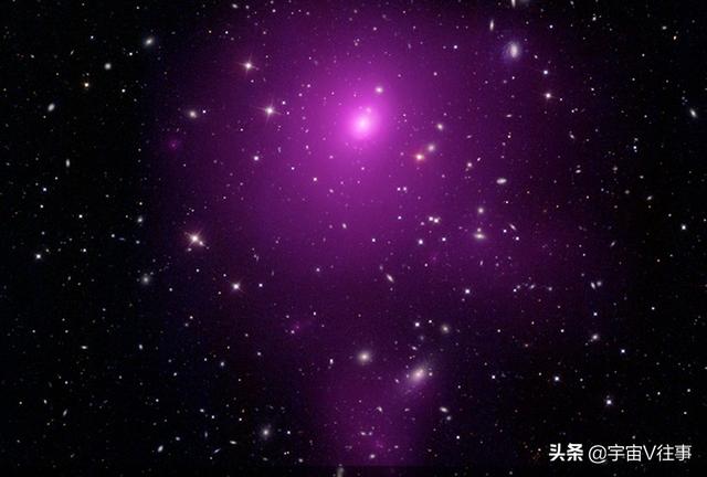 7亿光年外！宇宙最大“怪兽”现身！质量相当于400亿颗太阳23 / 作者:爱上阿南 / 帖子ID:51283