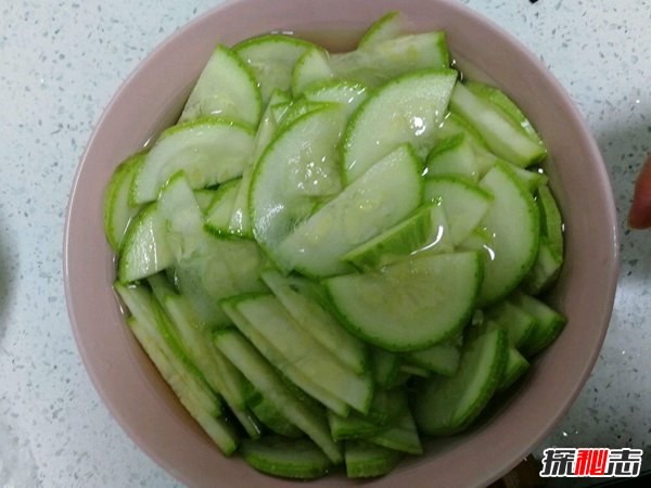 炒西葫芦致癌是谣言吗？西葫芦真的含有致癌物质？714 / 作者:网上的人生 / 帖子ID:51531