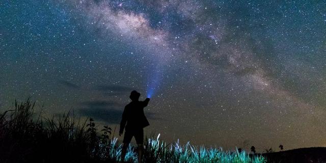 用数学公式就能找到外星人？科学家给出了达克方程，看完恍然大悟405 / 作者:694207667 / 帖子ID:51678