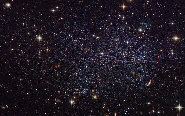 宇宙是虚拟的？科学家找到5个“不真实”之处，看完细思极恐43 / 作者:常务管理员 / 帖子ID:51738