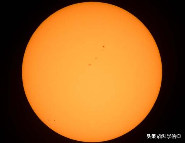 太阳黑子，看似小而弱，实则大而强，远在1.4亿公里外也受影响435 / 作者:cy4080 / 帖子ID:51861