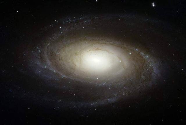 宇宙星系的模型：螺旋星系，棒旋星系，椭圆星系614 / 作者:wyo315 / 帖子ID:51986