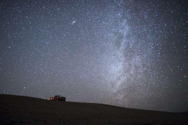 科学家说，宇宙中的“荧光发光”可能是外星人的象征277 / 作者:可梦吧 / 帖子ID:52035
