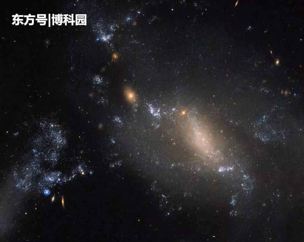 银河系和仙女星系的碰撞,每秒50千米接近中496 / 作者:5674152 / 帖子ID:52231