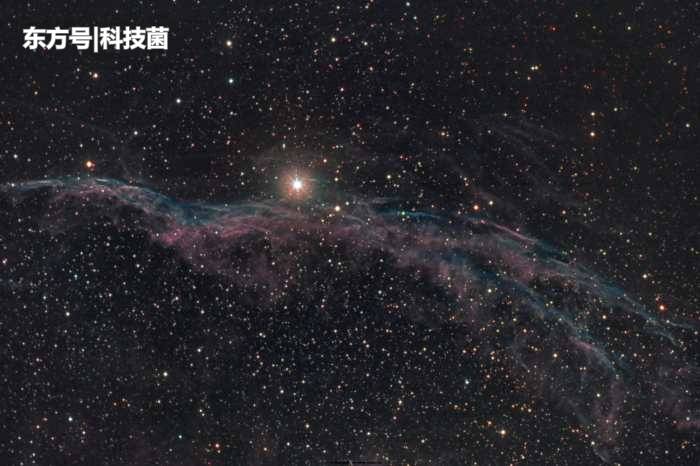 最遥远的星系，质量是太阳系30亿倍，或能助科学家找到宇宙边境287 / 作者:2125326 / 帖子ID:52256
