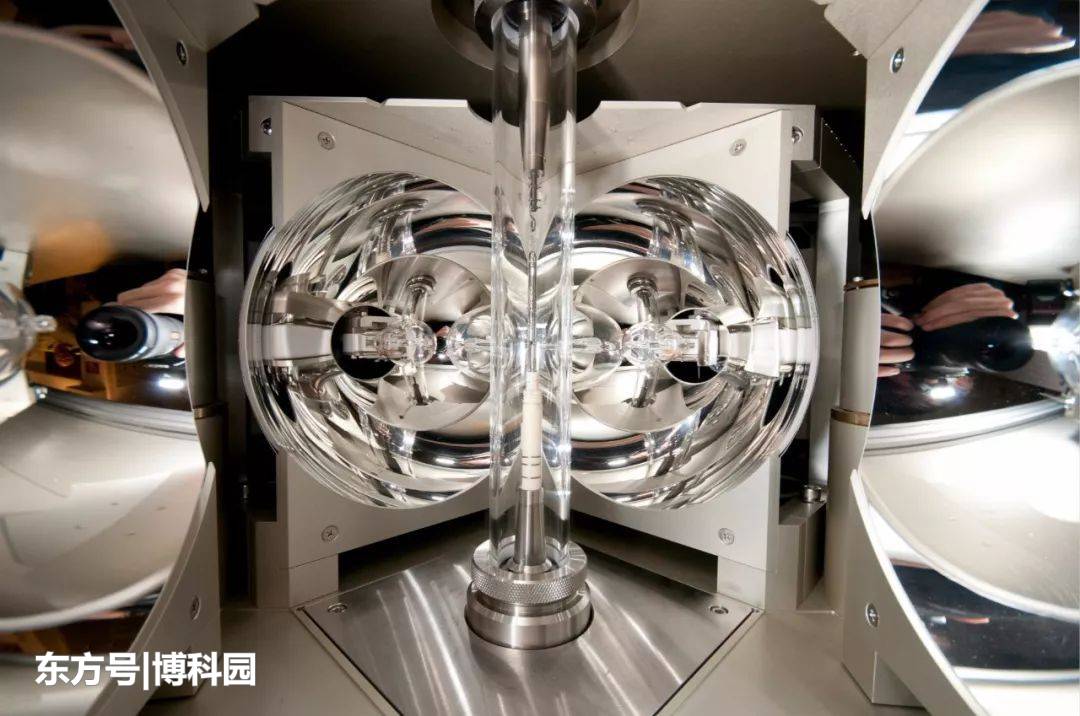 近绝对零度下，单独打开和关闭电子属性，其量子现象可以单独解释848 / 作者:cdixeji / 帖子ID:52261