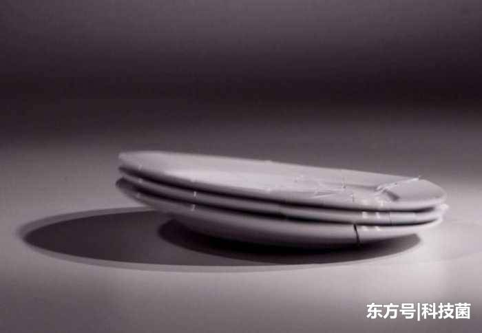 科学家从打碎的盘子中找到宇宙万物规律，若想复原盘子，需找黑洞128 / 作者:cdixeji / 帖子ID:52325