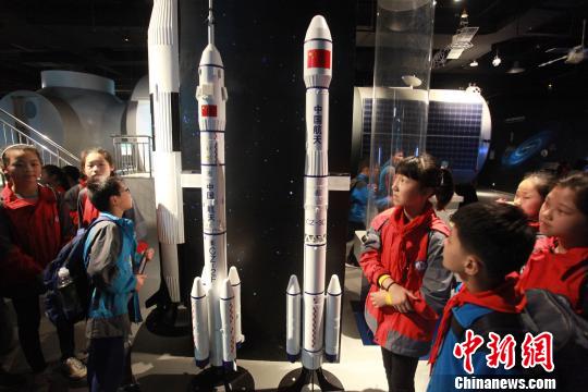 小朋友走进科技馆 探索太空逐梦航天248 / 作者:123456868 / 帖子ID:52538