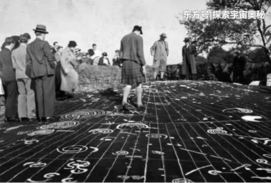 5千年前的石板被发现，刻画着宇宙星空图案，它要表达什么？469 / 作者:fishbiscuit / 帖子ID:52653