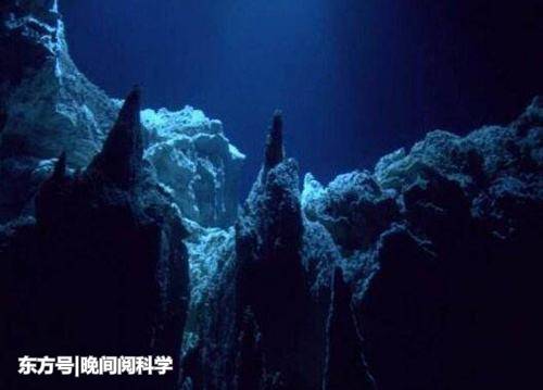 向马里亚纳海沟扔一块砖头，需要多久才能沉到海底？337 / 作者:RakxwUSa / 帖子ID:53826