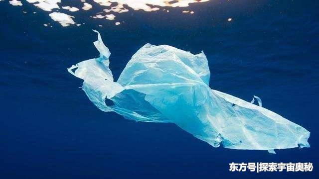 潜水艇深入水下3700米，眼前景象引人后怕，这还是地球吗？56 / 作者:xwuw13 / 帖子ID:53866