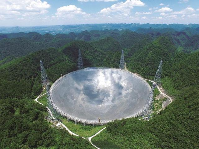 宇宙如此之大，到底有没有外星人？宇宙中的生命或有很多种形式92 / 作者:wanggechou / 帖子ID:53996