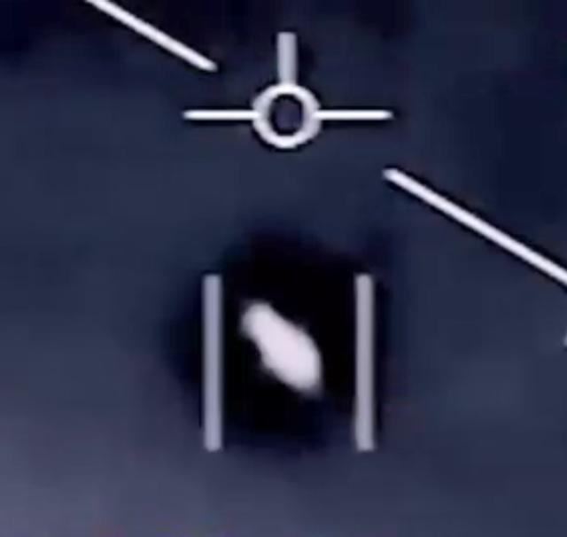 美国首次承认拍摄到的UFO视频是真的，难道外星人真的存在？976 / 作者:connie10591 / 帖子ID:54020