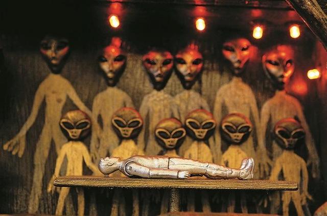 美国承认UFO视频的背后：这群人是商业骗子，还是想探寻真相630 / 作者:xiexueqiao / 帖子ID:54098