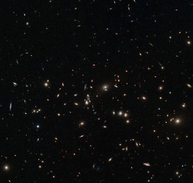我们应如何测定宇宙的大小与年龄？天文学家给出了两种方法24 / 作者:王建新1 / 帖子ID:54245