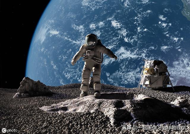 对宇宙的结构认识上，爱因斯坦提出时空与物质间具有统一性的观点913 / 作者:fytvop / 帖子ID:54279