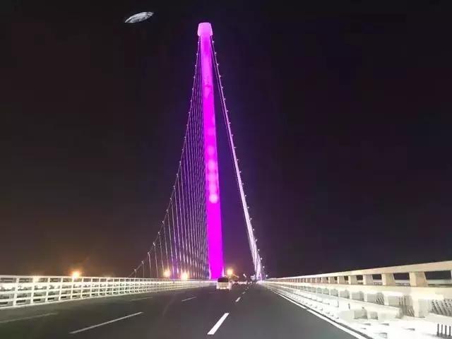 太原上空惊现UFO？有人已拍到，高清图曝光104 / 作者:珍爱1103 / 帖子ID:54405