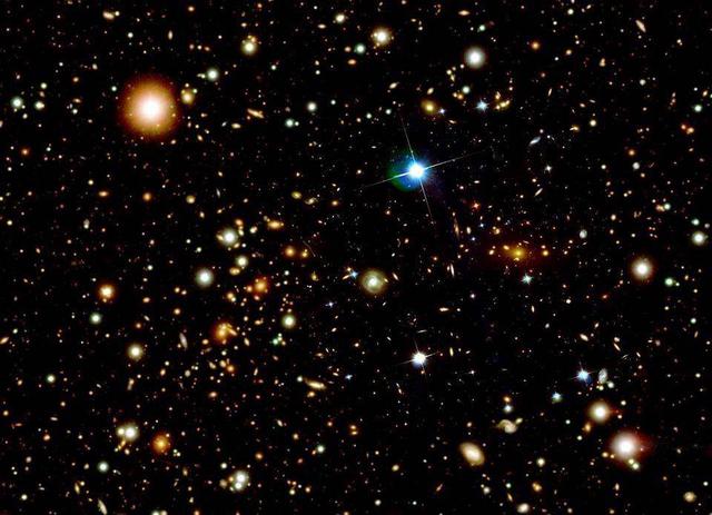 科学家发现太空最大的星系际桥，为破解暗物质之谜提供新思路498 / 作者:JaStE / 帖子ID:54597