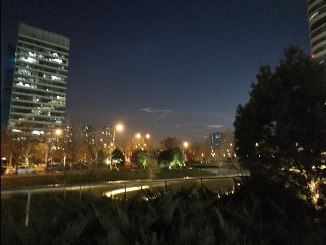 今天傍晚，北京天空的云，是像龙还是蛇呢？还有人拍到UFO？375 / 作者:工兵班长纬 / 帖子ID:55309