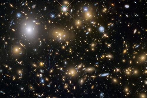 宇宙可能是一个巨大的封闭空间446 / 作者:狂人逸文 / 帖子ID:55394