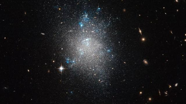 新发现19个缺少暗物质的星系348 / 作者:狂风974 / 帖子ID:55820