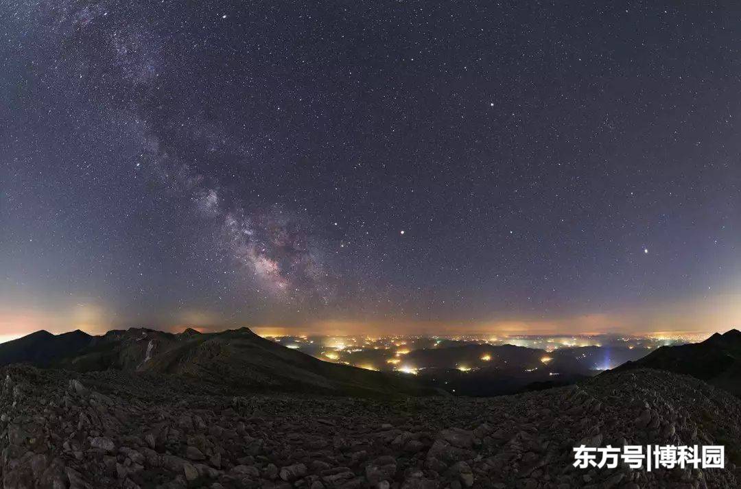 用肉眼精确定位穿过夜空的恒星和行星路径，到底有多难？286 / 作者:云山千叠885 / 帖子ID:55923