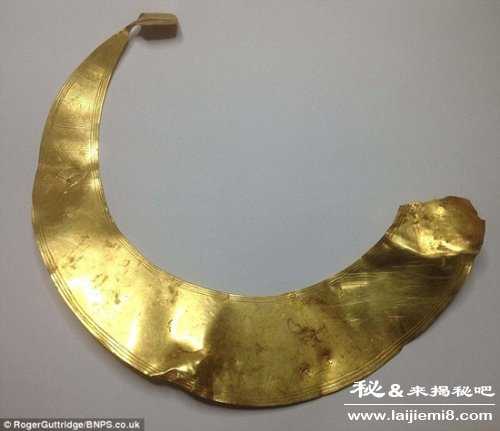 古代部落黄金新月项圈出土808 / 作者:UFO来啦 / 帖子ID:62598 古代部落黄金新月项圈出土808 / 作者:UFO来啦 / 帖子ID:62598