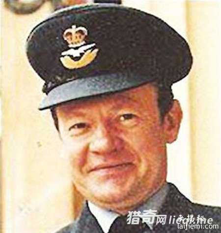 原英国军官曝惊天内幕：曾现UFO舰队21 / 作者:UFO来啦 / 帖子ID:60769