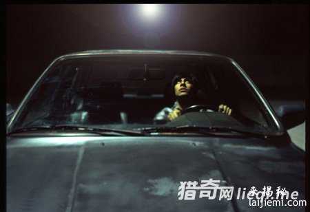 女孩遭外星人性侵生下蓝皮肤怪胎680 / 作者:UFO外星人爱好者 / 帖子ID:57324