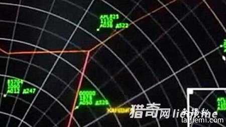 UFO机场停留3小时！公然挑逗飞机降落681 / 作者:UFO外星人爱好者 / 帖子ID:60733