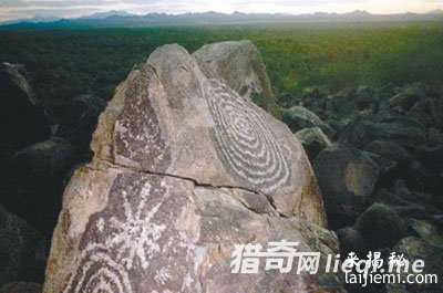 外星飞船万年前坠毁在中国西部782 / 作者:UFO来啦 / 帖子ID:60900