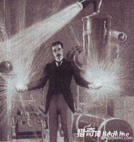 全世界都被骗了！原来是他发明了UFO799 / 作者:UFO外星人爱好者 / 帖子ID:60731