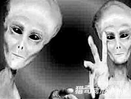 男子曝惊人一语：中国已秘密捕获飞碟661 / 作者:UFO外星人爱好者 / 帖子ID:60763