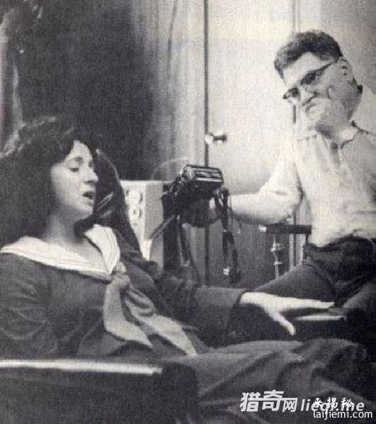 十大外星人绑架事件：女子竟遭性侵犯944 / 作者:UFO外星人爱好者 / 帖子ID:57390