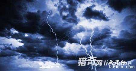 由长江客轮回顾中国百慕大沉船380 / 作者:UFO来啦 / 帖子ID:64971 由长江客轮回顾中国百慕大沉船380 / 作者:UFO来啦 / 帖子ID:64971