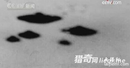 飞行员遭遇UFO，地球大气层藏匿外星人391 / 作者:UFO外星人爱好者 / 帖子ID:57562