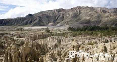 村庄挖出百具外星人遗骸，被埋超500年780 / 作者:UFO来啦 / 帖子ID:61017