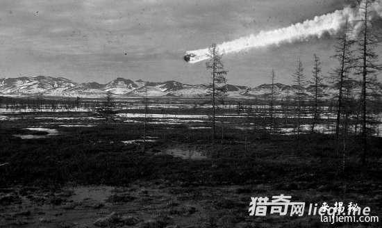 UFO坠毁俄罗斯 成千上万人亲眼目睹851 / 作者:UFO外星人爱好者 / 帖子ID:57227